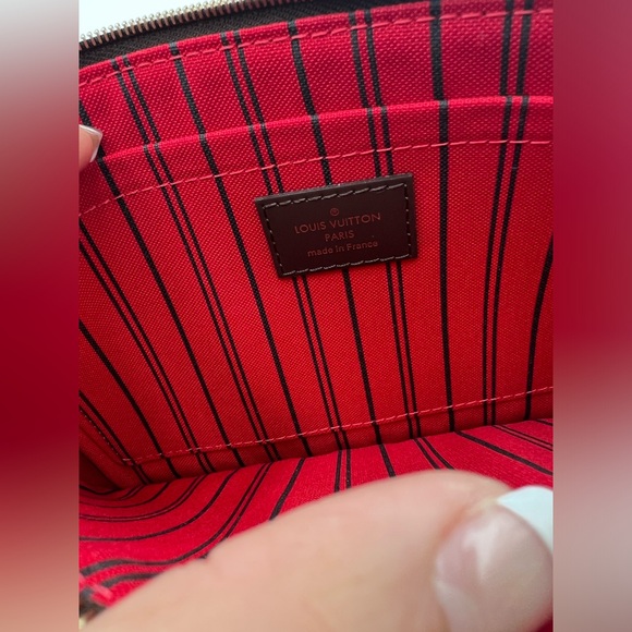 ♥️🌹Louis Vuitton Neverfull Pouch Mm in DE🌹♥️ - Picture 9 of 12